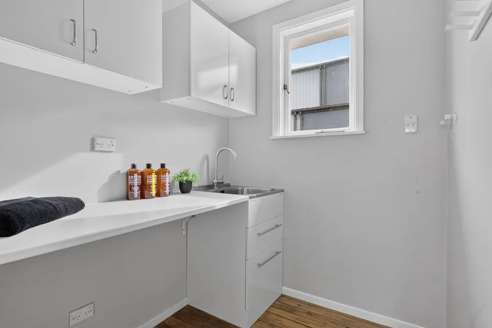 Photos of 18A Gilliam Street