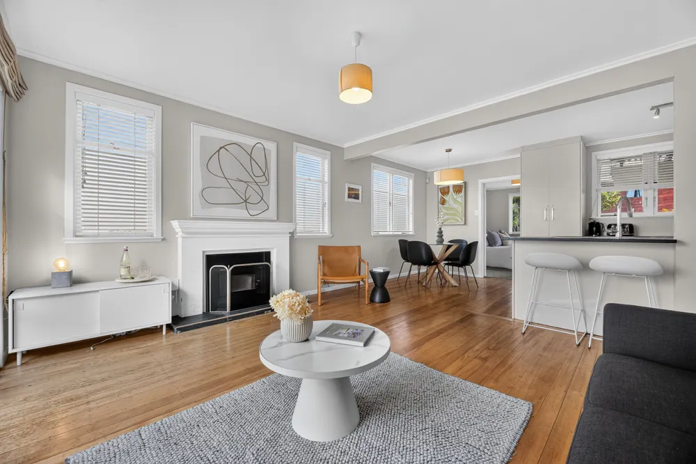 Photos of 18A Gilliam Street