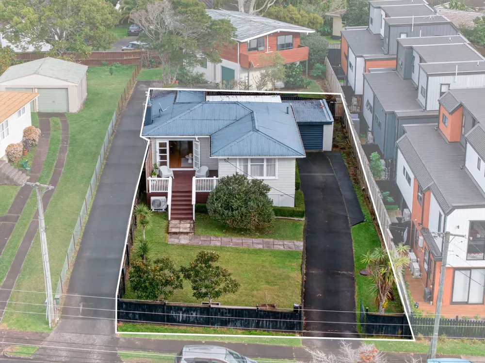 Photos of 18A Gilliam Street