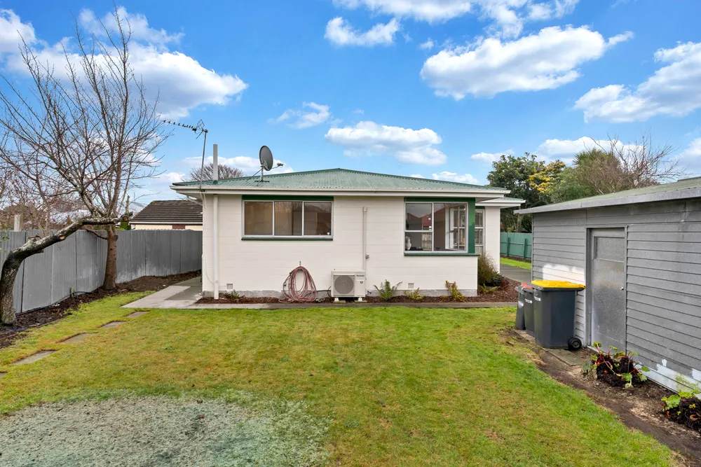 Photos of 76a Englefield Road