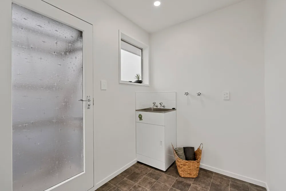 Photos of 76a Englefield Road