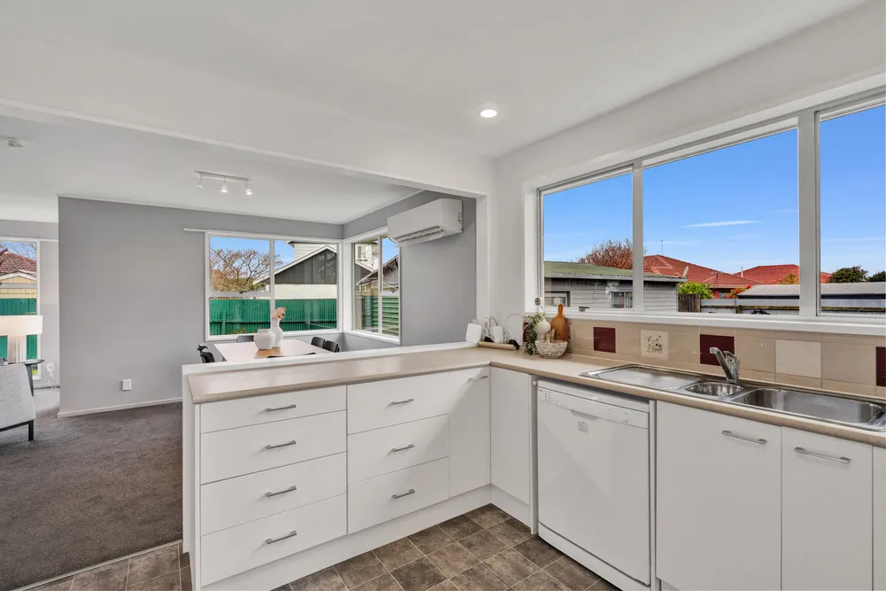 Photos of 76a Englefield Road