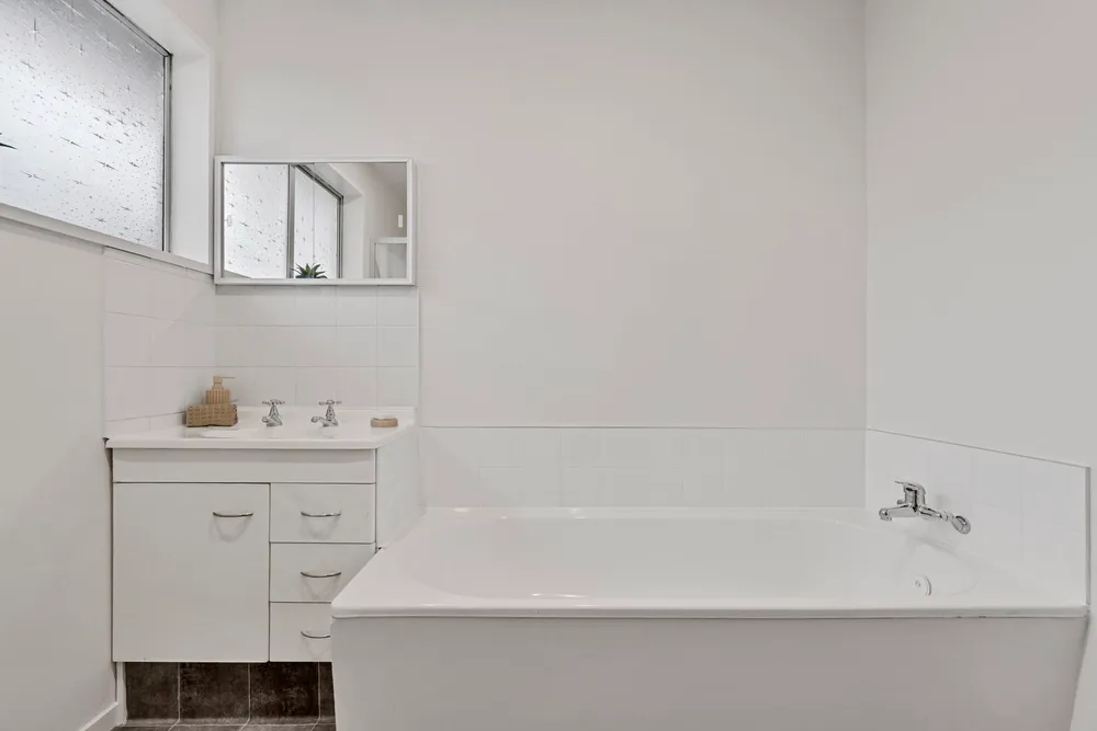 Photos of 76a Englefield Road