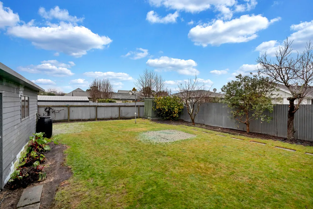Photos of 76a Englefield Road
