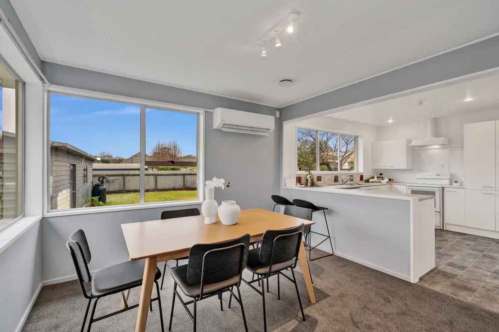 Photos of 76a Englefield Road