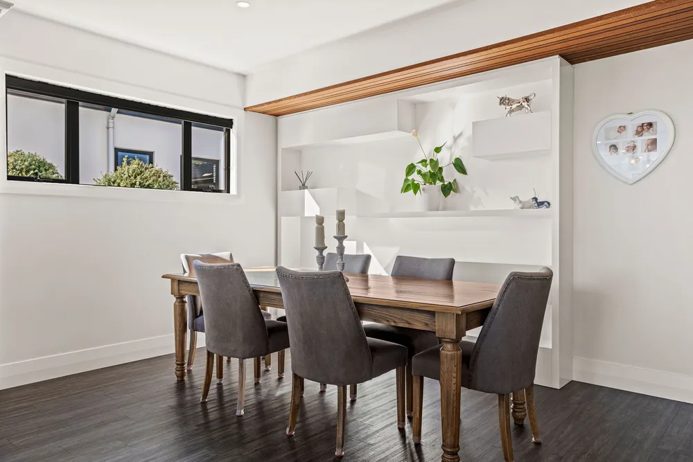 Photos of 8 Dale Street