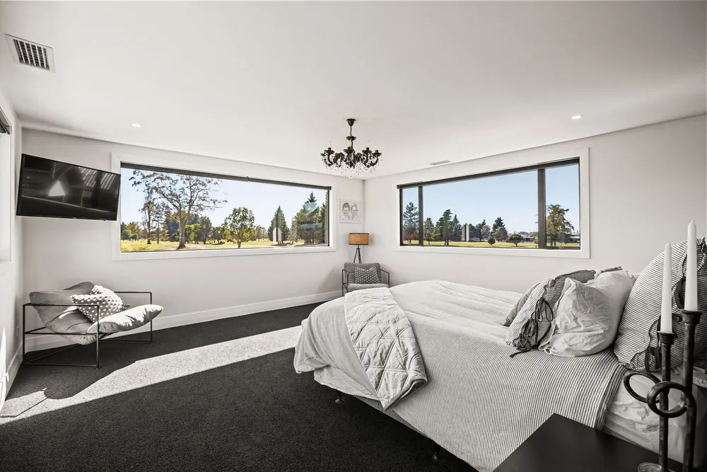 Photos of 8 Dale Street