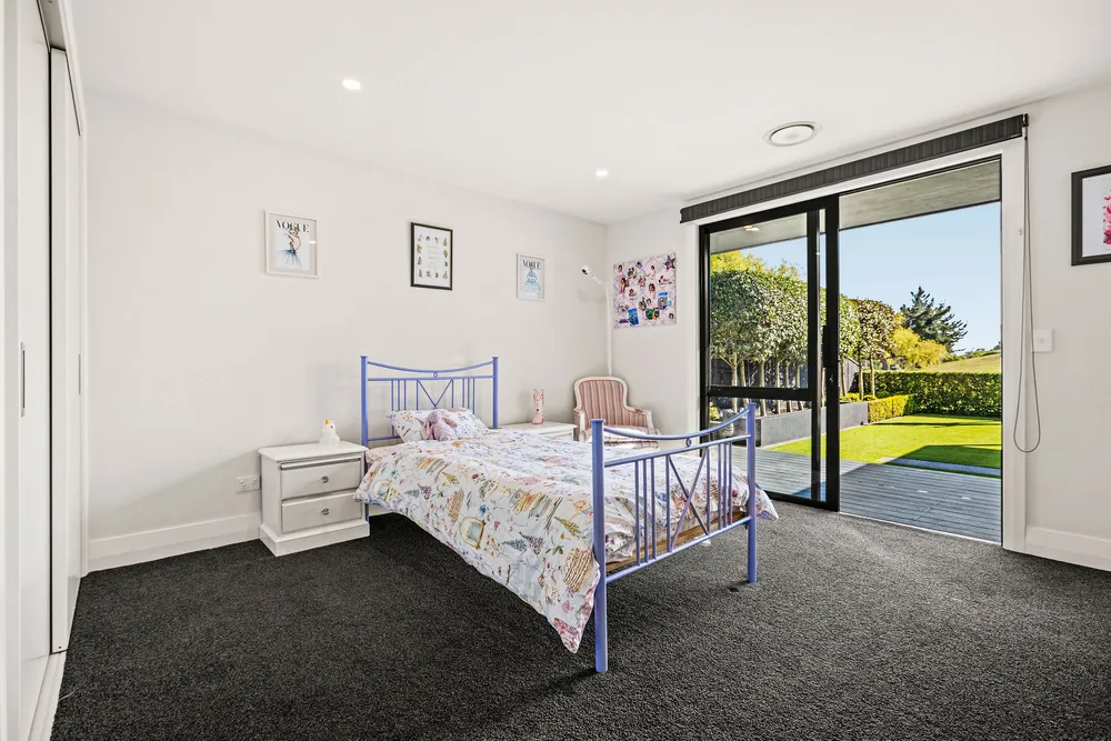 Photos of 8 Dale Street