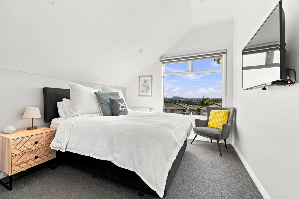 Photos of 31 Majesty Place