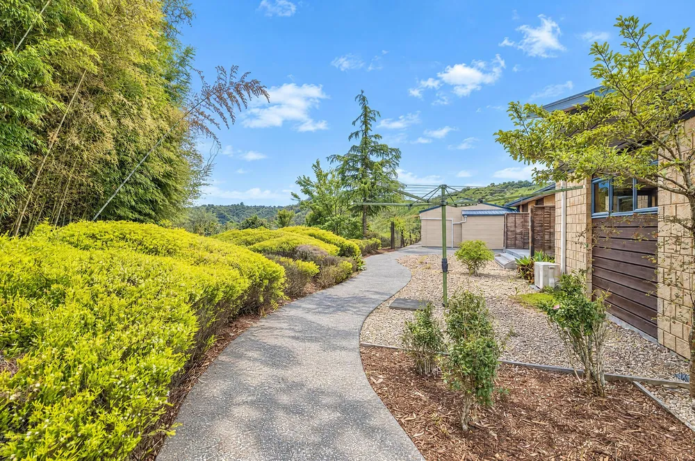 Photos of 108A Skyhigh Road