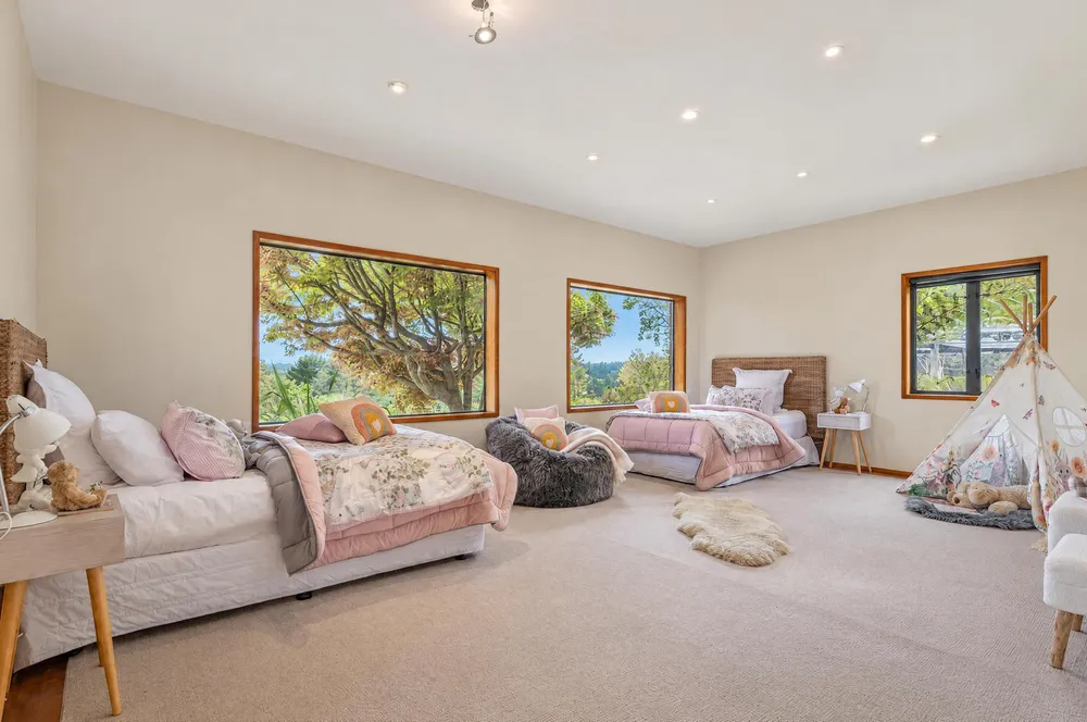 Photos of 108A Skyhigh Road