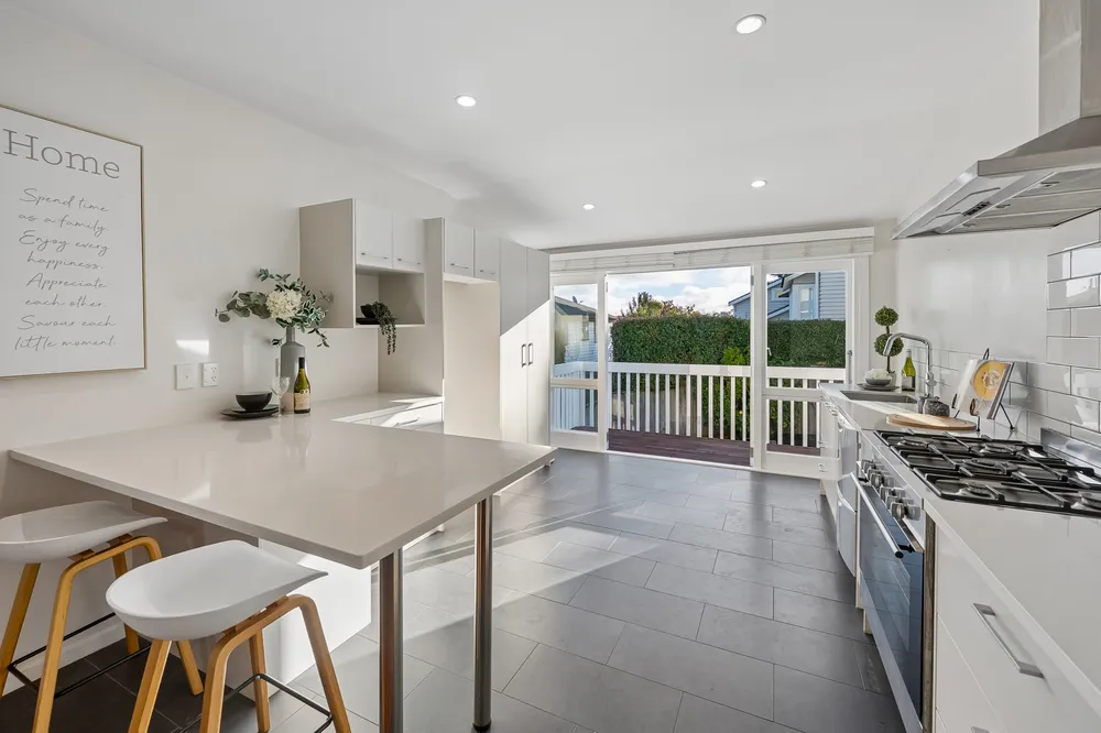 Photos of 8A Forbes Street