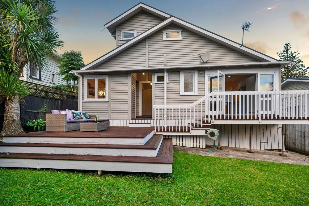 Photos of 8A Forbes Street