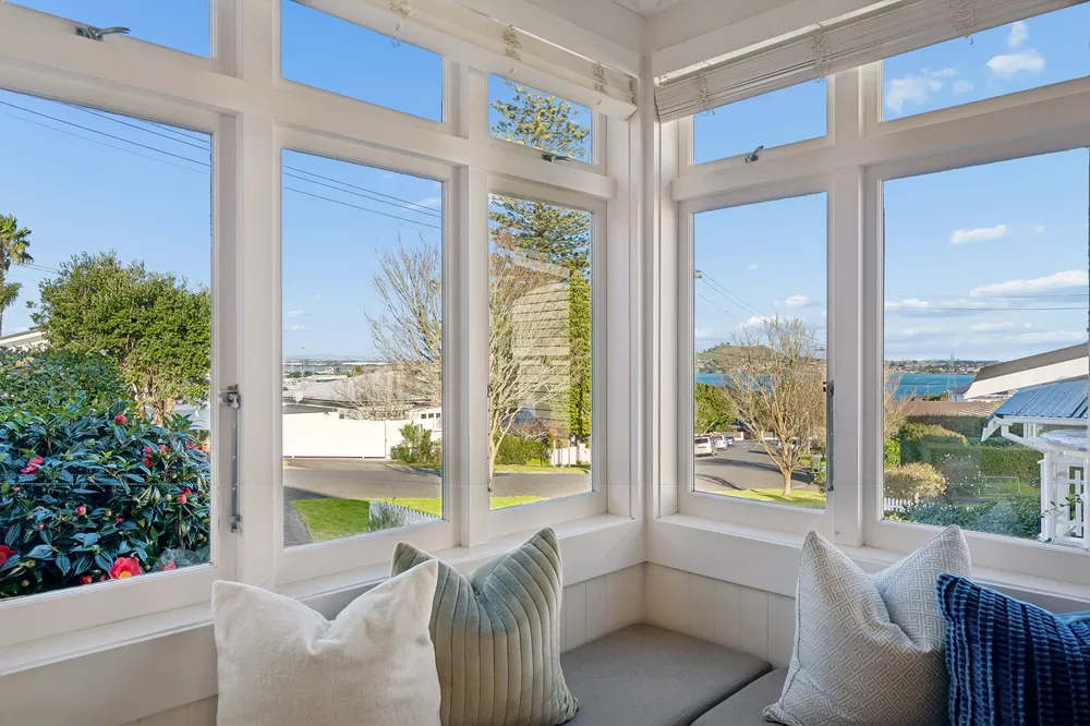 Photos of 8A Forbes Street