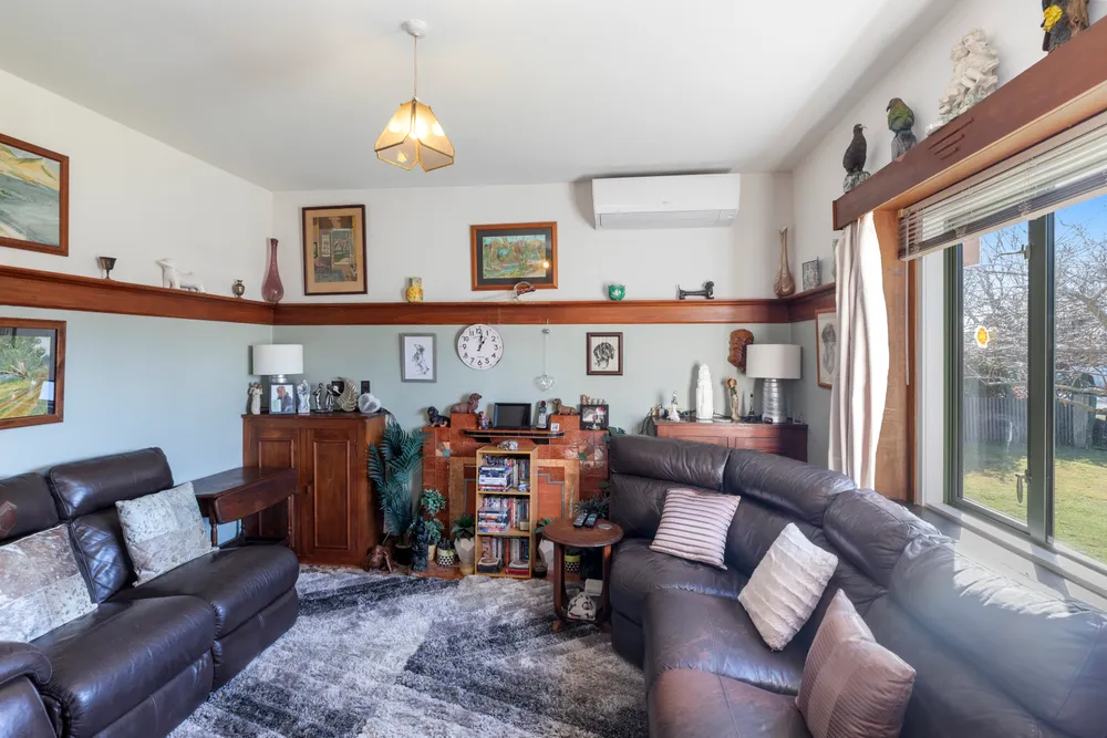 Photos of 11 Browning Street