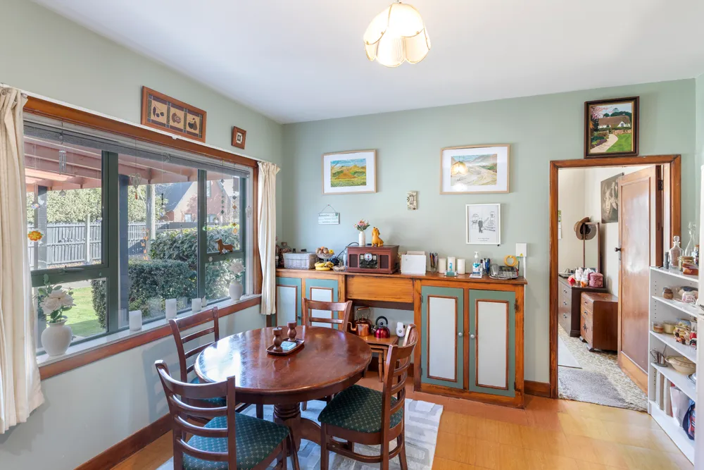 Photos of 11 Browning Street
