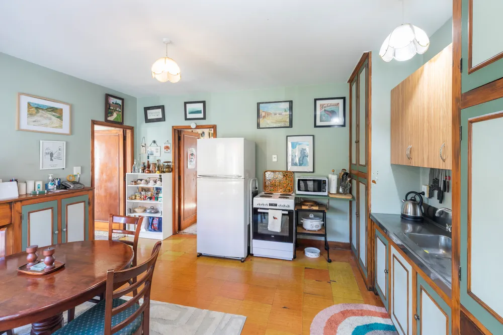 Photos of 11 Browning Street