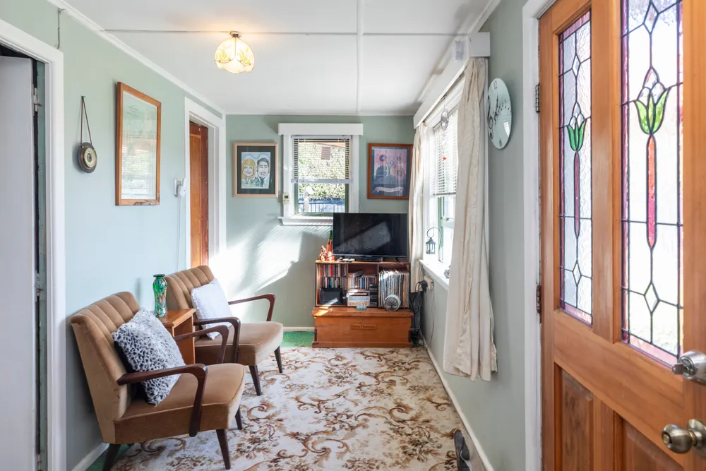 Photos of 11 Browning Street