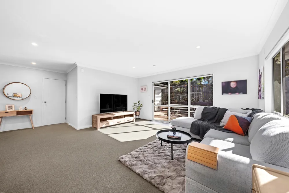 Photos of 24A Ingram Street