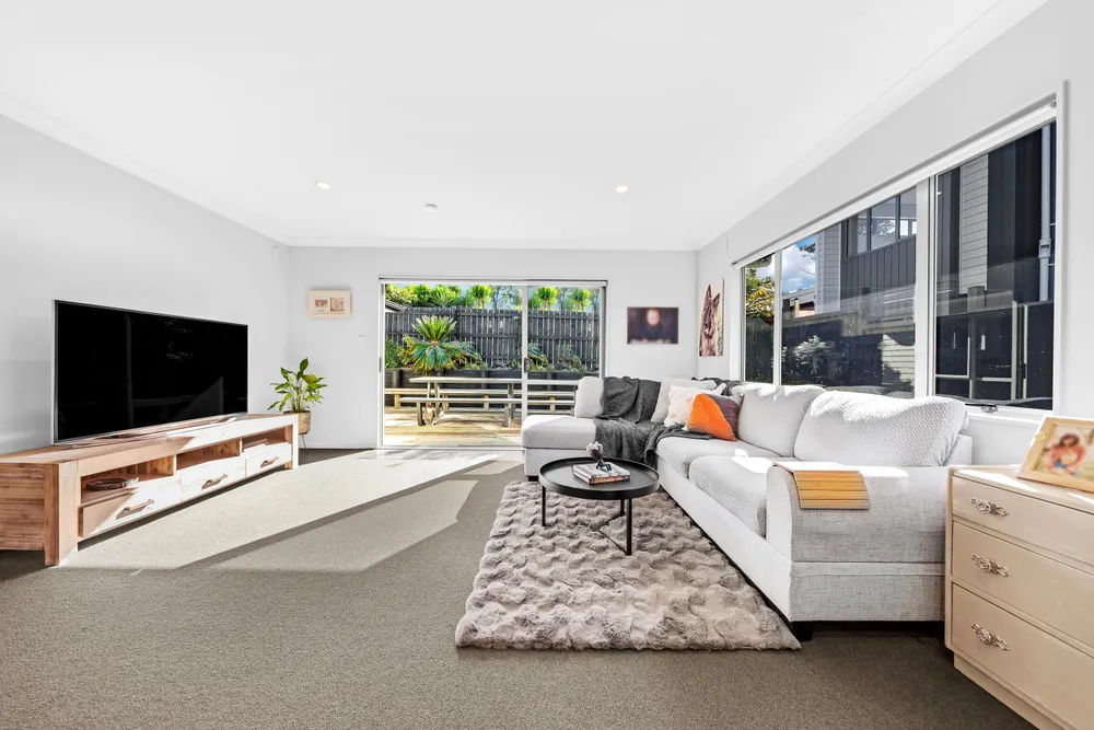 Photos of 24A Ingram Street