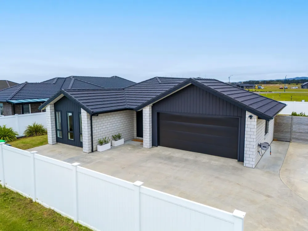 Photos of 8 Matariki Drive