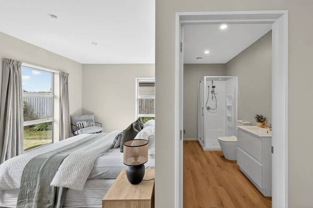 Photos of 15 St Peters Close