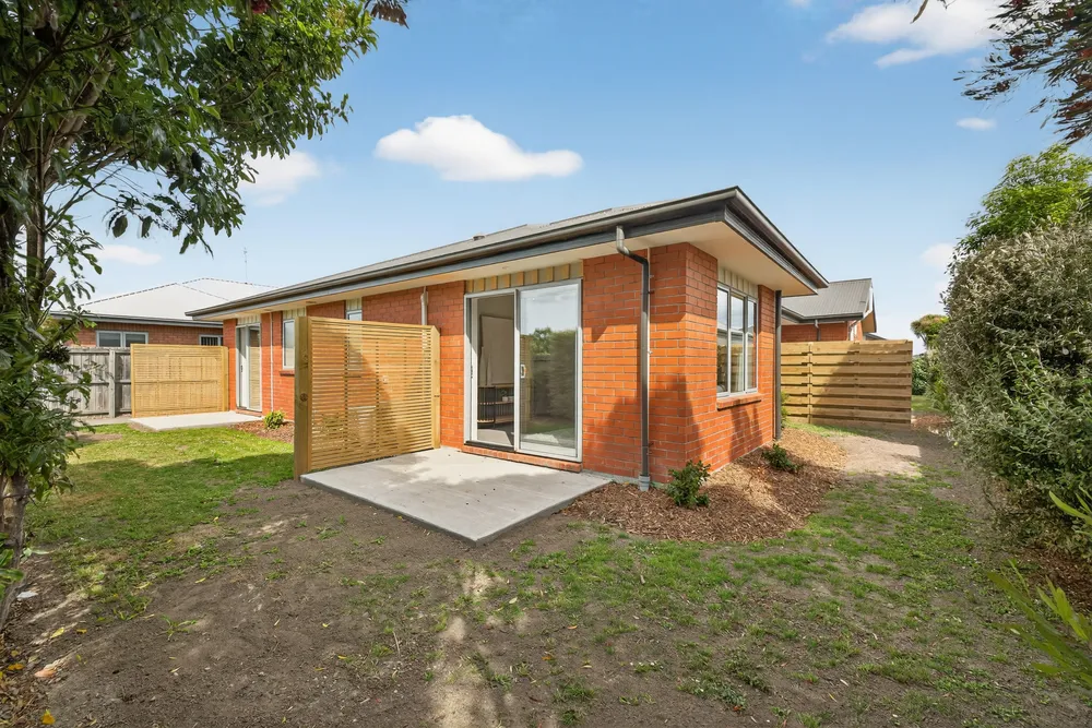 Photos of 15 St Peters Close