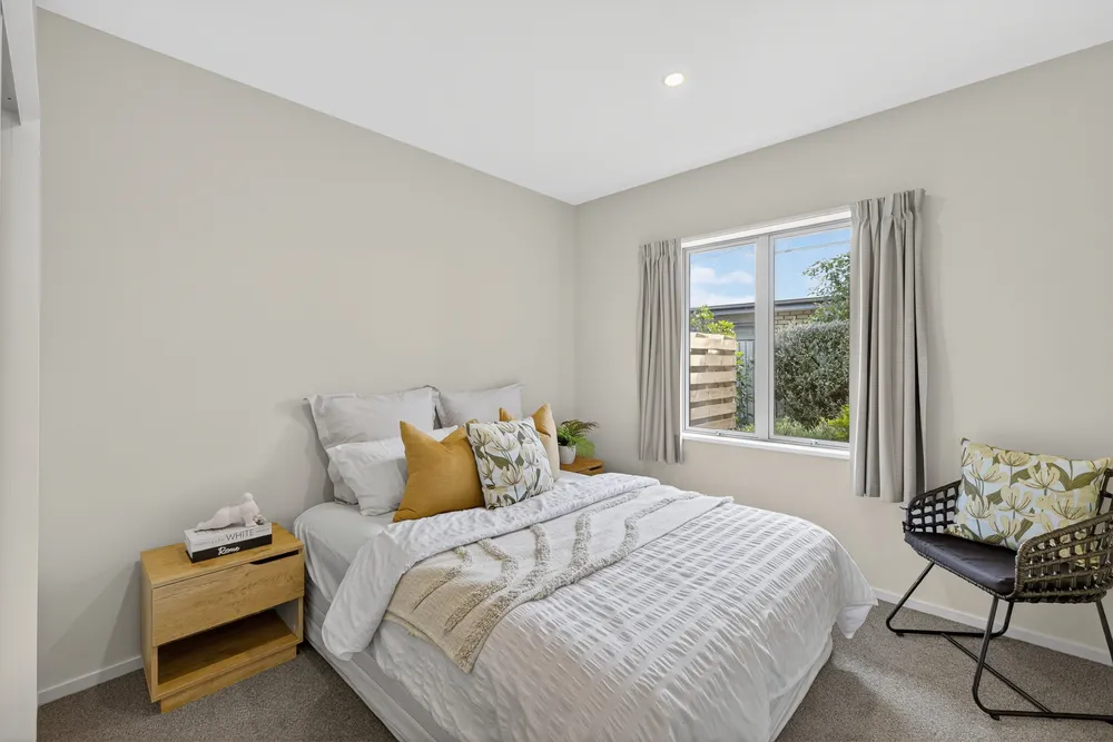 Photos of 15 St Peters Close