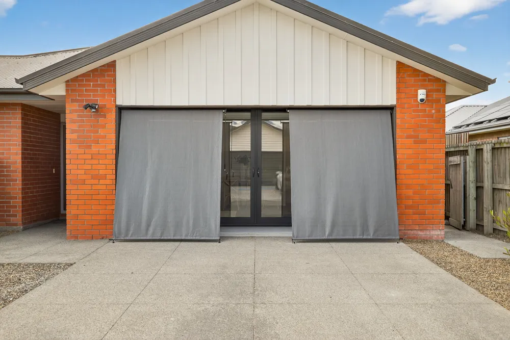 Photos of 15 St Peters Close