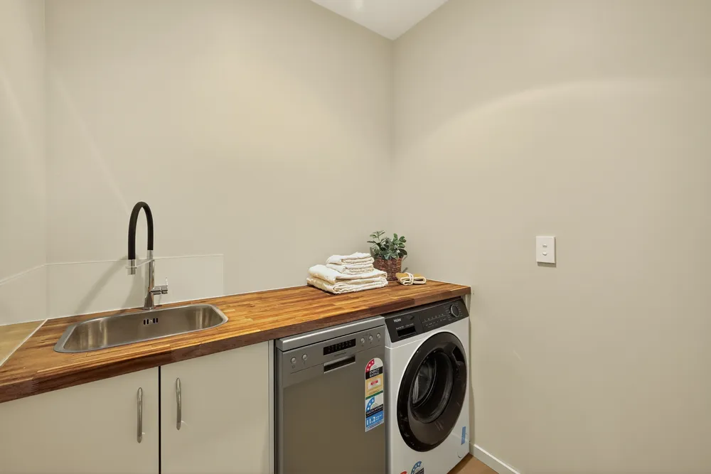 Photos of 15 St Peters Close