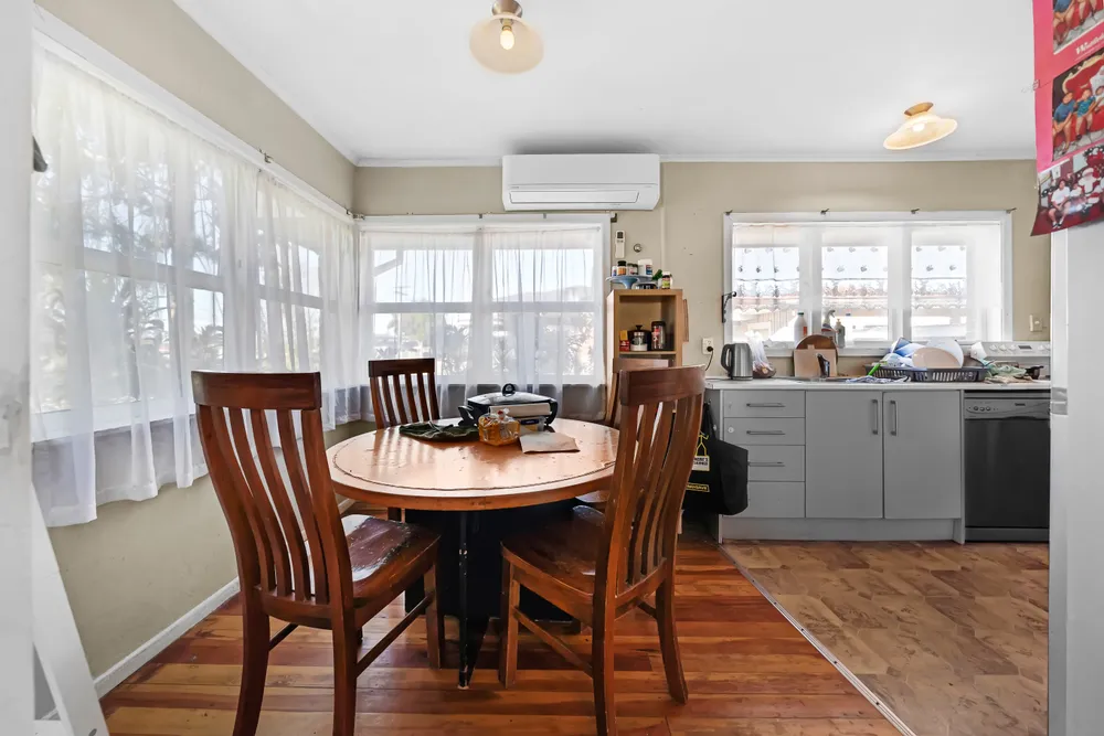 Photos of 66 Hallberry Avenue
