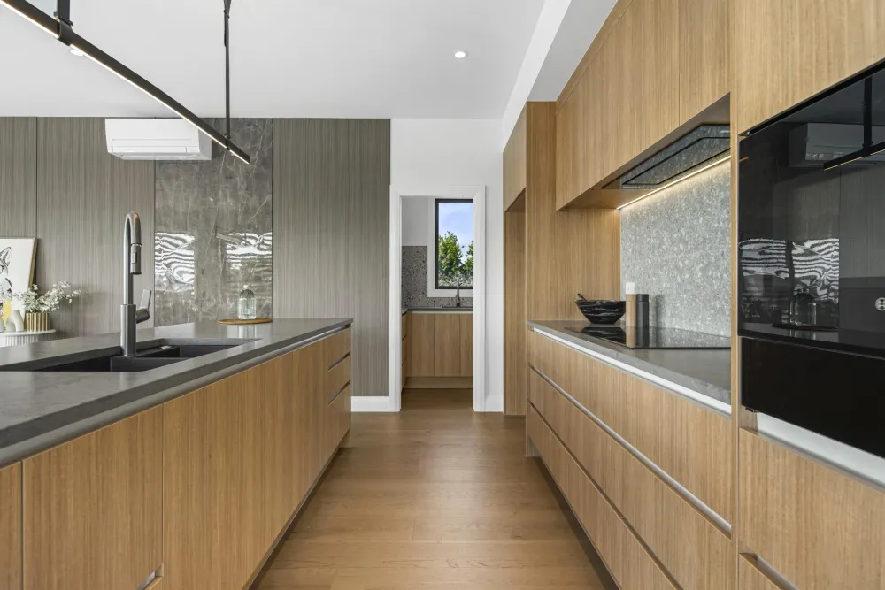 Photos of 64 Codrington Crescent