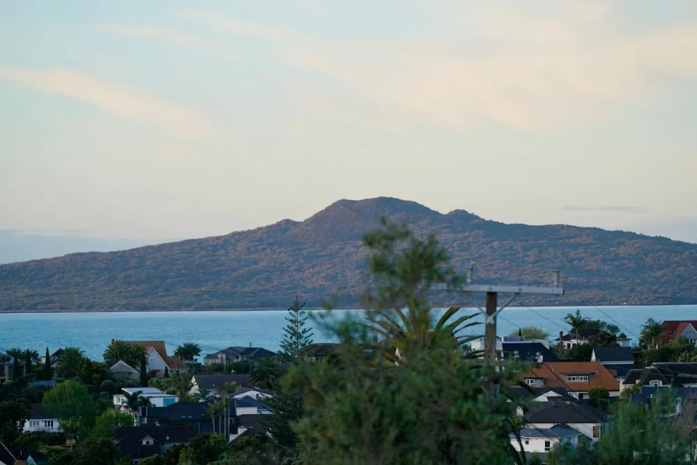Photos of 64 Codrington Crescent