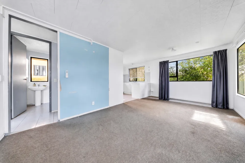 Photos of 2/17 Gloucester Road