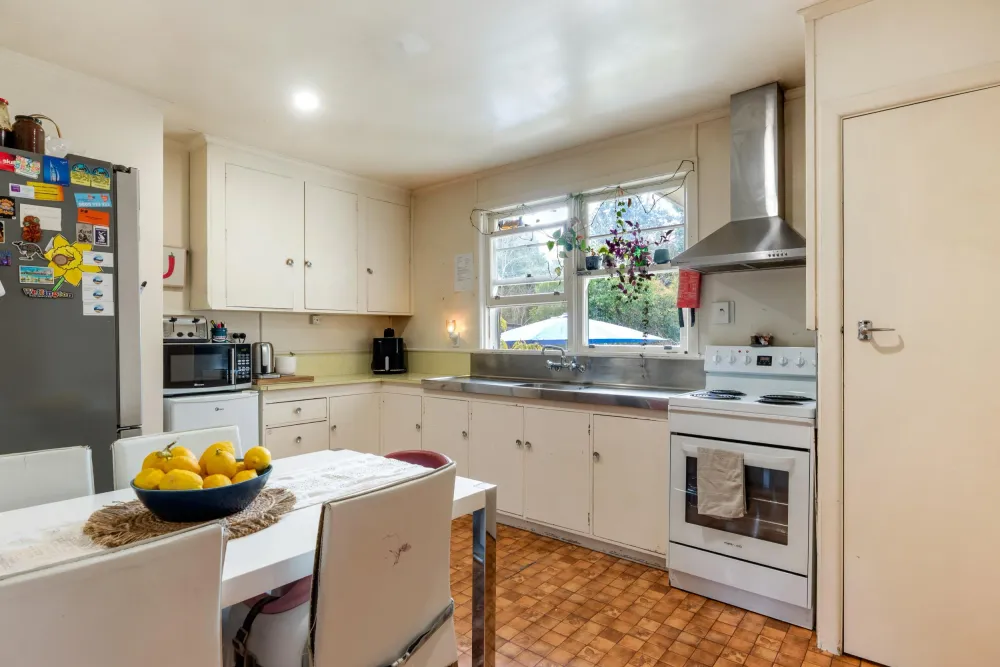 Photos of 227 Stout Street