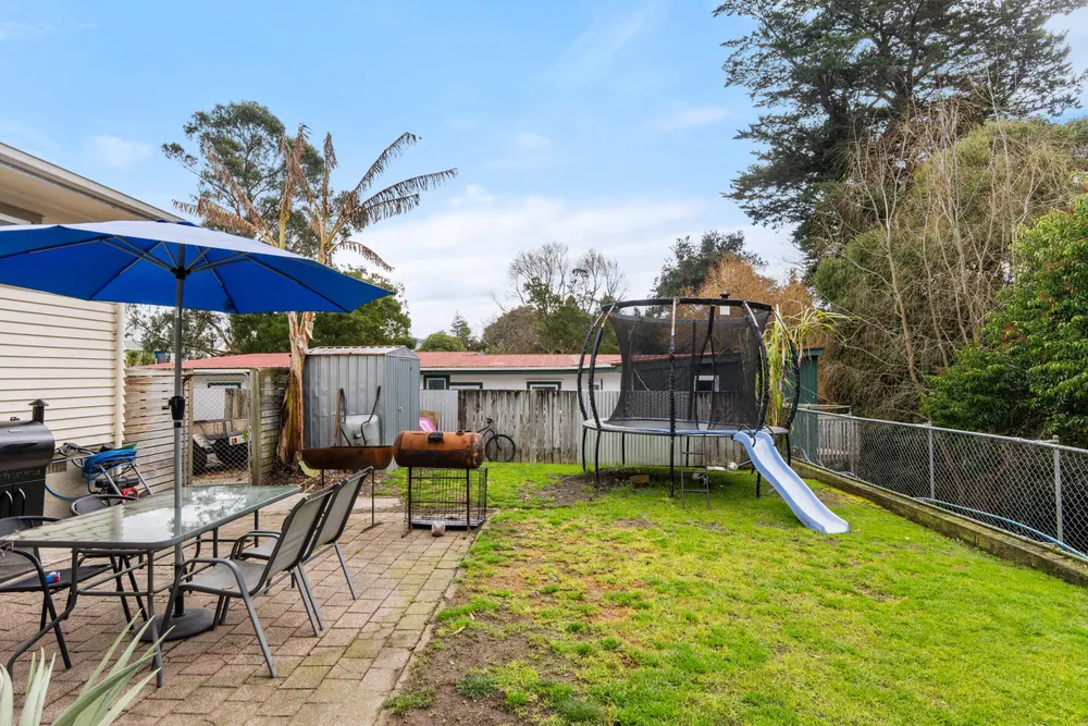 Photos of 227 Stout Street