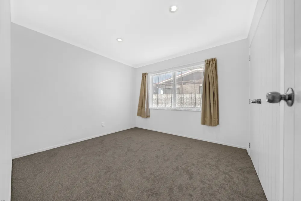 Photos of 73A Pah Road