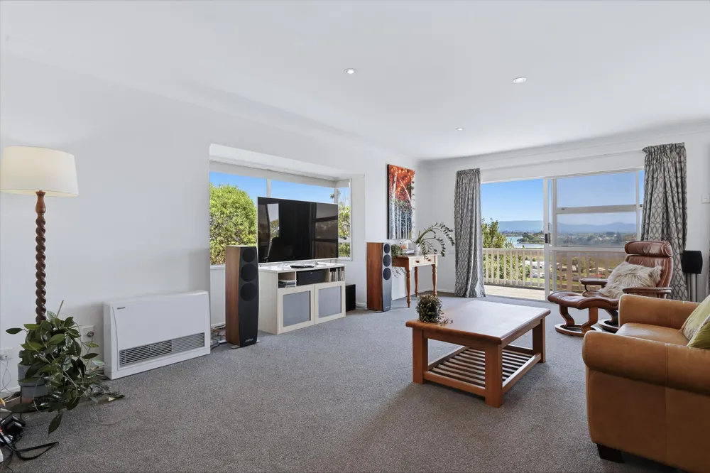 Photos of 31 Carlton Street