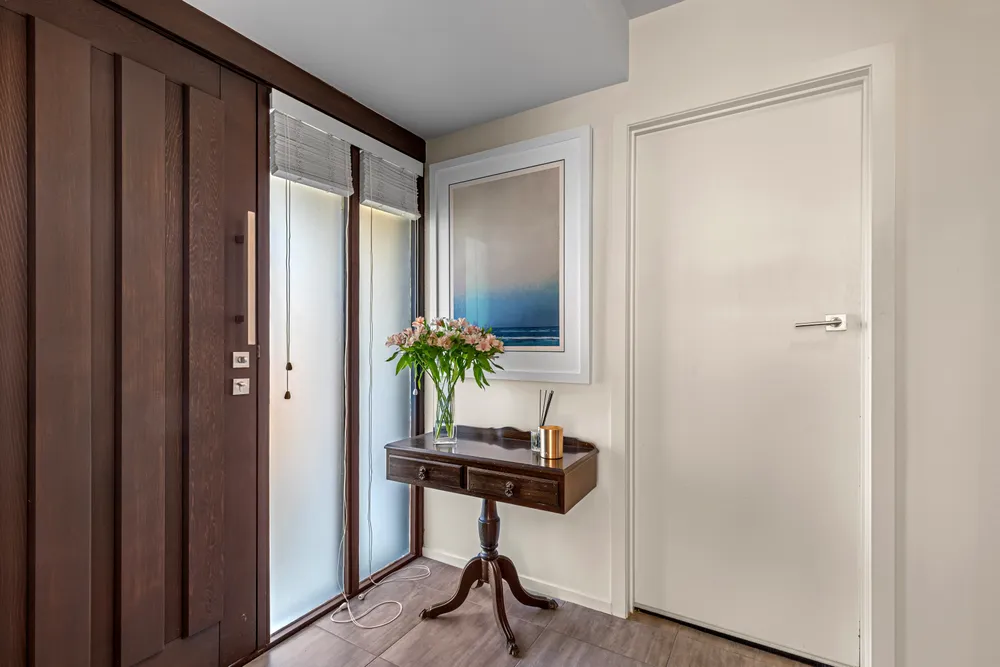 Photos of 137 Stapleford Crescent