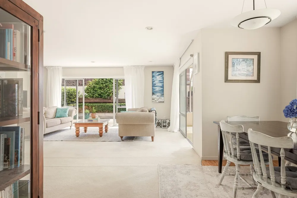 Photos of 1 Omanu Court