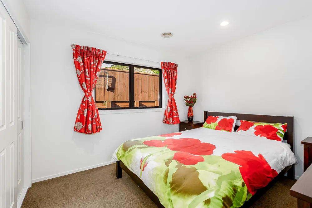 Photos of 16 Frances Brown Avenue