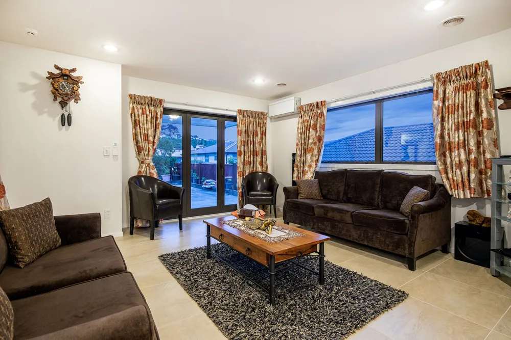 Photos of 16 Frances Brown Avenue