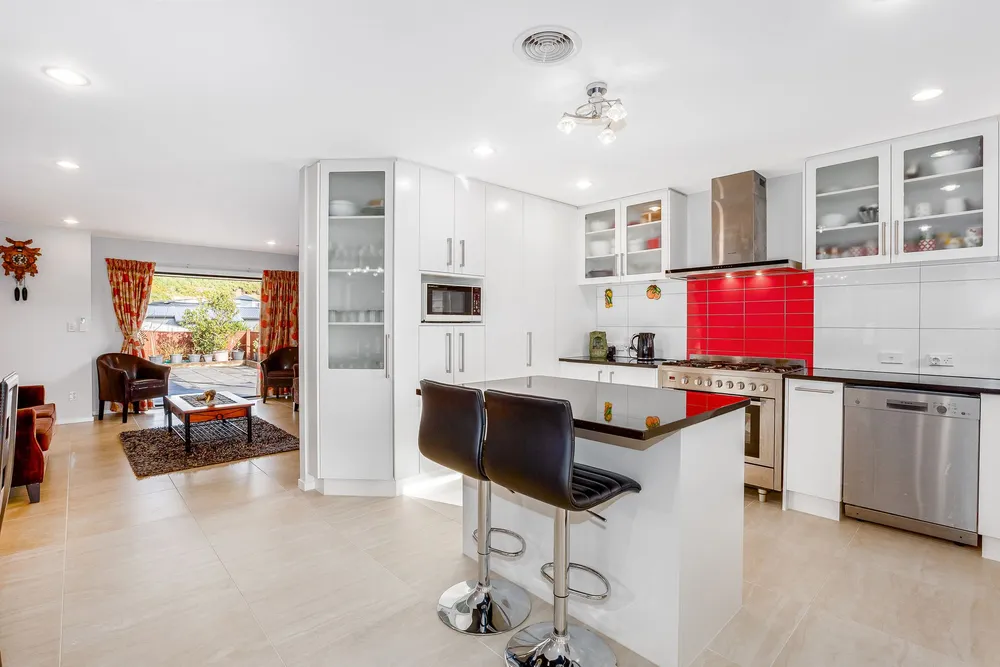 Photos of 16 Frances Brown Avenue