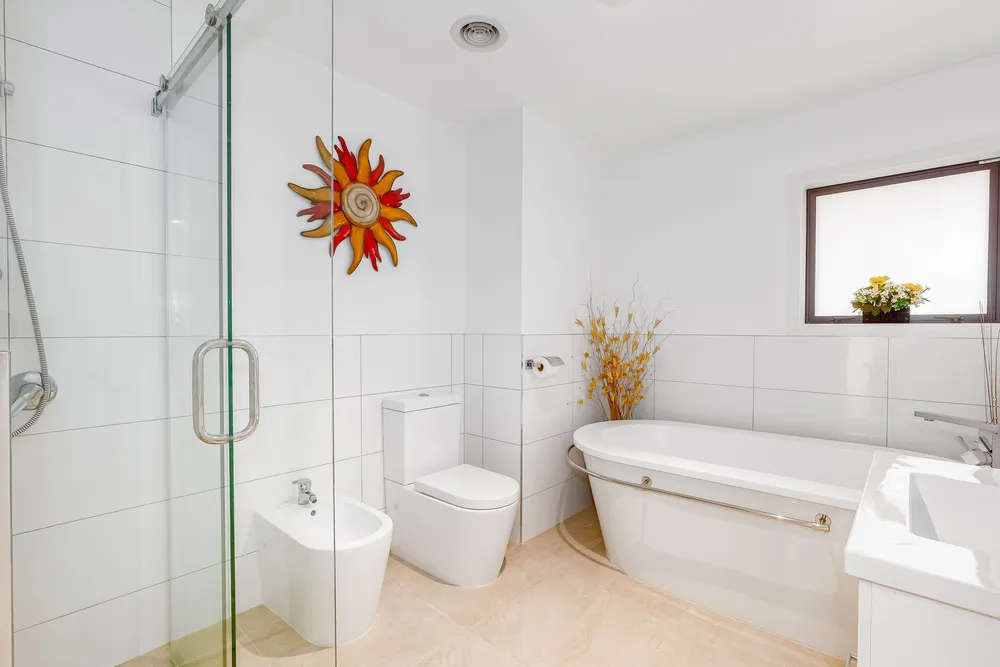 Photos of 16 Frances Brown Avenue