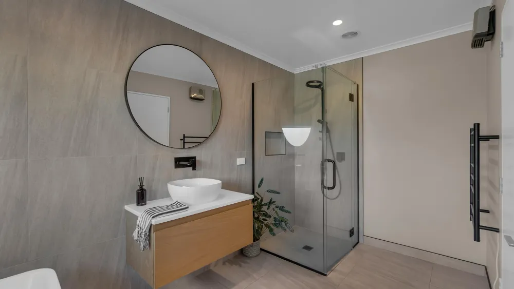 Photos of 14 Braeburn Crescent