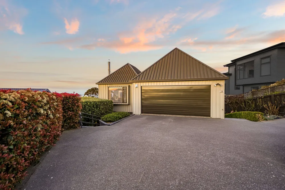 Photos of 34 Santa Maria Avenue