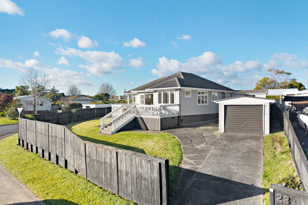 Photos of 23 Paragon Avenue