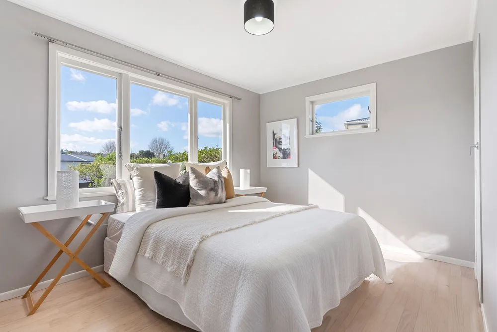 Photos of 23 Paragon Avenue