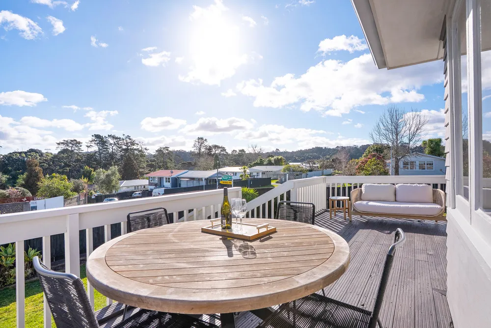 Photos of 23 Paragon Avenue