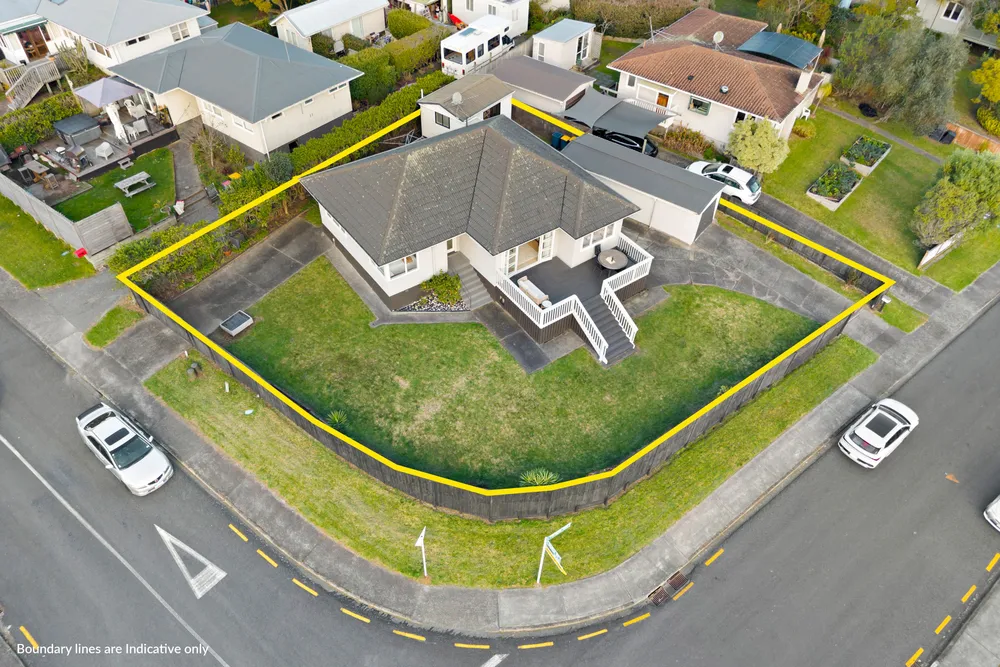 Photos of 23 Paragon Avenue